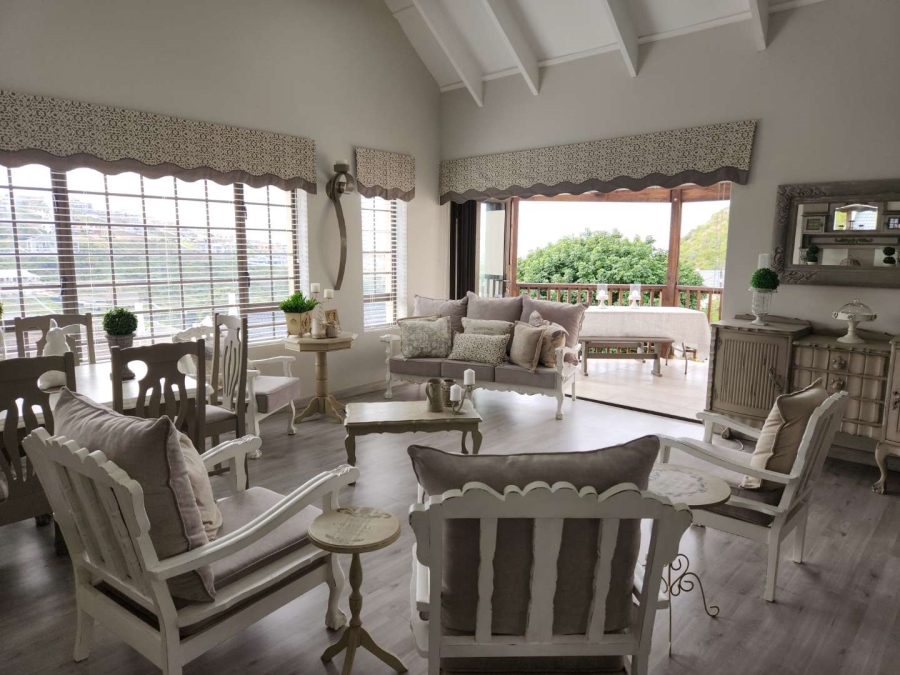 3 Bedroom Property for Sale in Vakansieplaas Western Cape